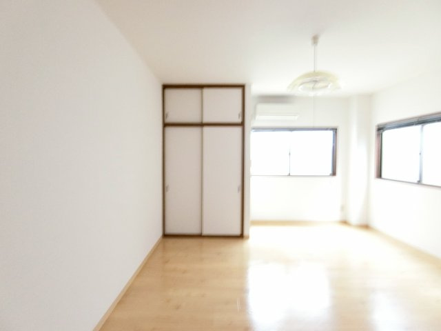 【洋室】 | アミューズマンションむさし1