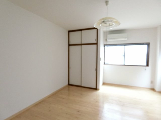 【洋室】 | アミューズマンションむさし1