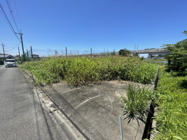 鏡町両出土地の外観