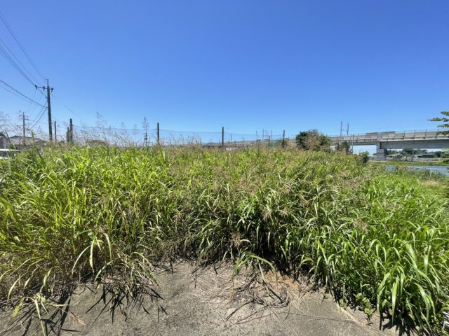 鏡町両出土地の外観
