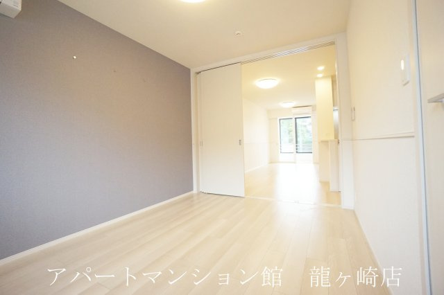 ラ・メゾン土浦Ⅰの洋室