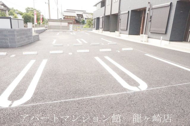 ラ・メゾン土浦Ⅰの駐車場