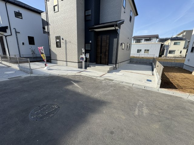 松戸市松飛台新築戸建（第３松飛台）の駐車場|4号棟駐車スペース・2台駐車可