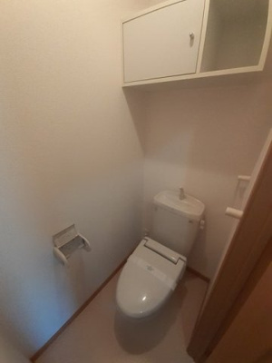 【トイレ】 | ブリーゼＳＫ・Ⅱ | シンプルで使いやすいトイレです