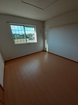 【寝室】 | ブリーゼＳＫ・Ⅱ | 中はこのようになっています