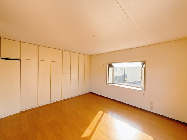 【中古戸建】加須市騎西　の洋室|■2階洋室