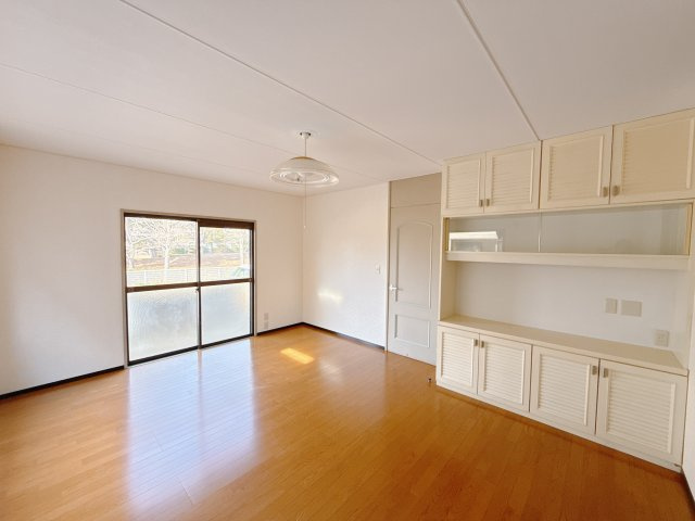 【中古戸建】加須市騎西　の居間・リビング|■リビング