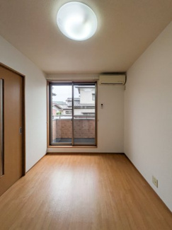 【居間・リビング】 | キャッスルハイツC棟