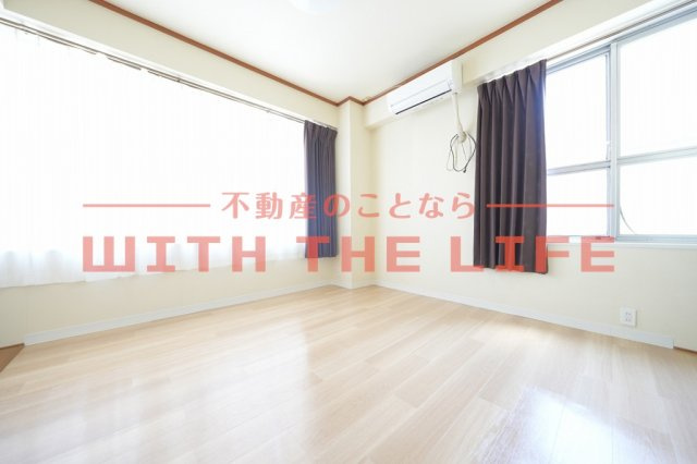 大手町ビル【キャッシュバック対象】の洋室|ゆったりした洋室です