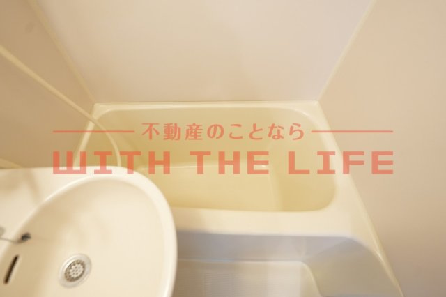 大手町ビル【キャッシュバック対象】の浴室|きれいなお風呂です