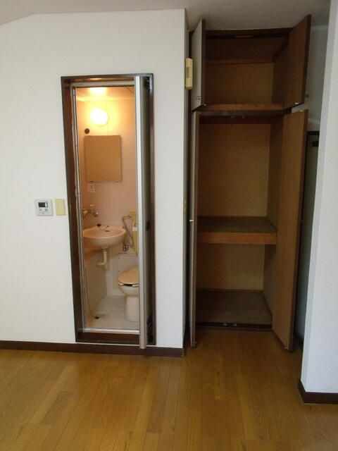 花井コーポの収納