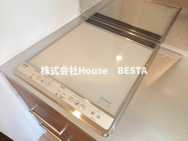 セレニテ兵庫エクラのキッチン