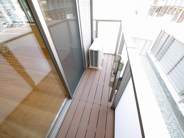 ル　コトー学園前のバルコニー