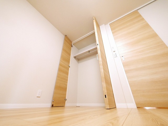 ル　コトー学園前の収納