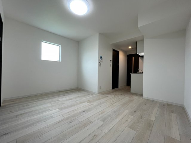 ジーメゾン垂水の居間・リビング