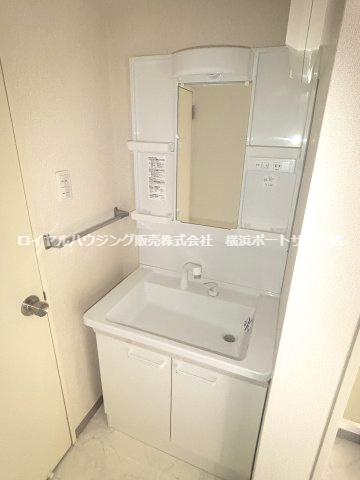 【独立洗面台】