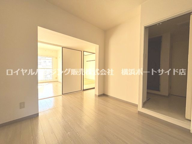 【居間・リビング】
