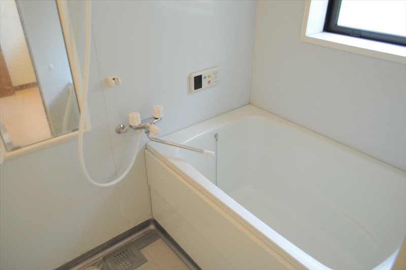 パセオ大住　車庫付きの浴室