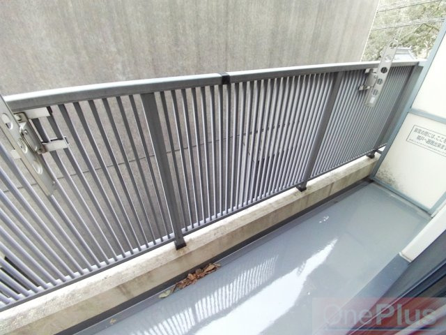ラムール六甲山ノ手のバルコニー