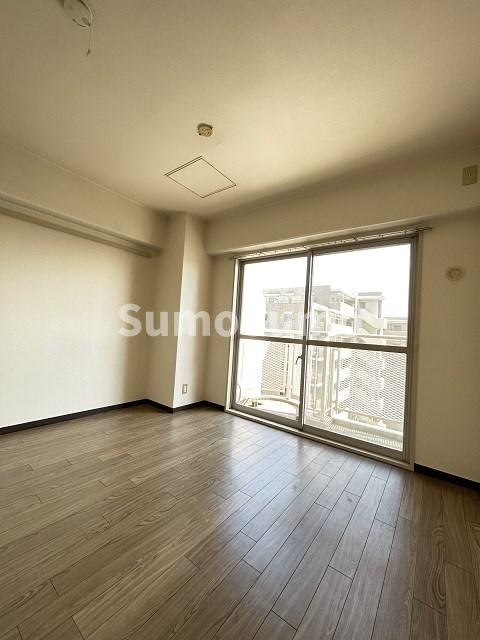 アミティ塚口の居間・リビング|こちらの居間で趣味の時間をお楽しみください