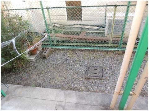 レジデンス西田Aのバルコニー