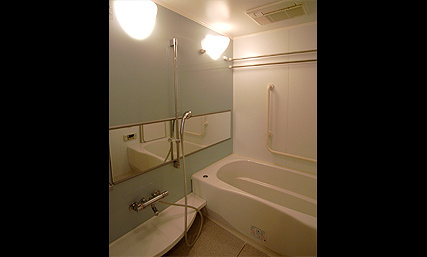 レジディア徳川の浴室