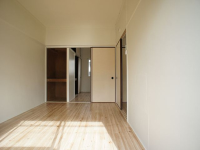 【寝室】 | ビレッジハウス奈良部1号棟 | 清潔感のある洋室です。