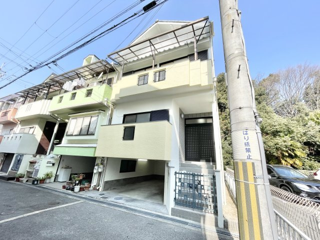 枚方市村野本町　中古一戸建ての外観|落ち着いた雰囲気の外観です