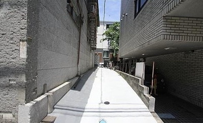 【エントランス】 | チャルテ湯島