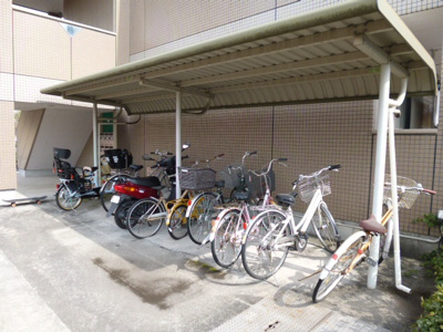 【その他共用部分】 | サンライズ | 自転車置き場