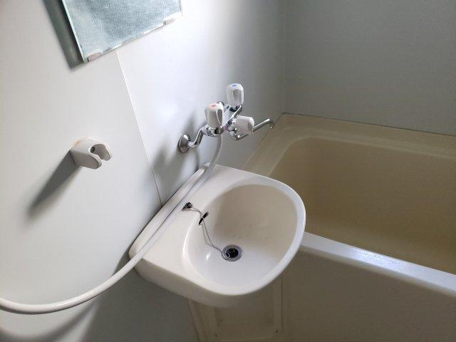 西新小岩コスモハイツの洗面所