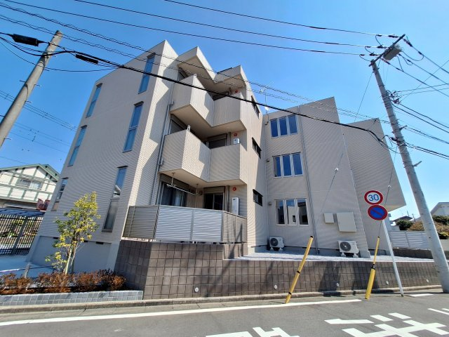 メゾン早稲田の外観