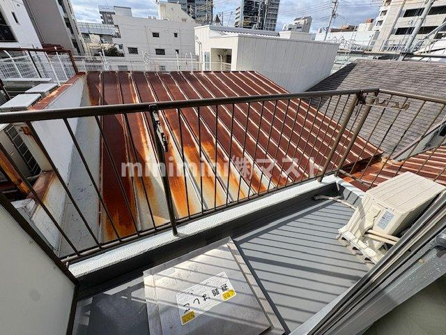 銀玉ハイツのバルコニー