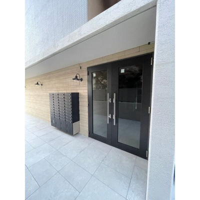 【エントランス】 | エヌエムキャトフヴァンユイット