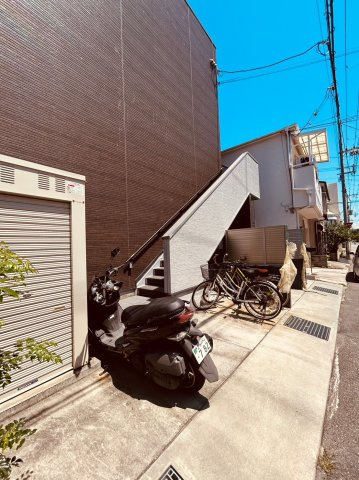 ProGrace東須磨のエントランス