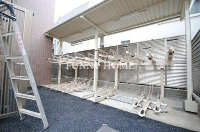 【駐車場】 | PREMIUM CUBE G 三軒茶屋