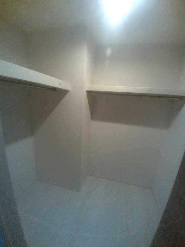 アンティークショコラⅢ番館の収納