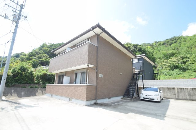 【外観】 | 落ち着いた雰囲気の外観です