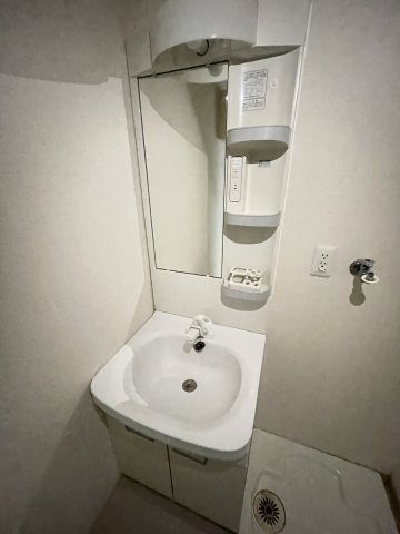【洗面所】 | 忙しい朝には欠かせない洗面所です