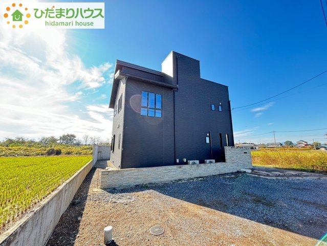 熊谷市川原明戸　中古一戸建ての外観