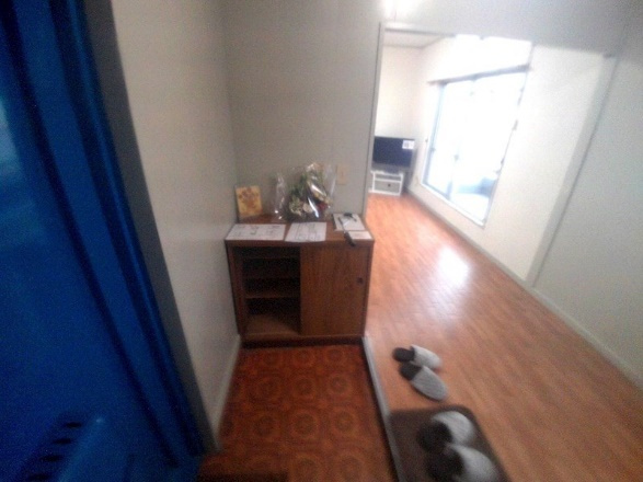 エクリート朝霧の玄関