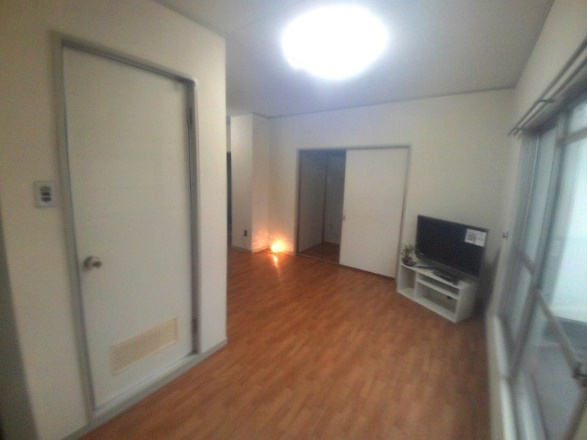 エクリート朝霧の居間・リビング