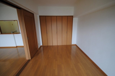 【寝室】 | サンルージュ大橋南