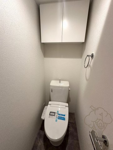 セレニテ新大阪グランデ ミリューのトイレ