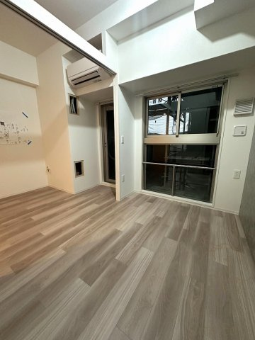 セレニテ新大阪グランデ ミリューの寝室