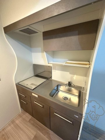 セレニテ新大阪グランデ ミリューのキッチン