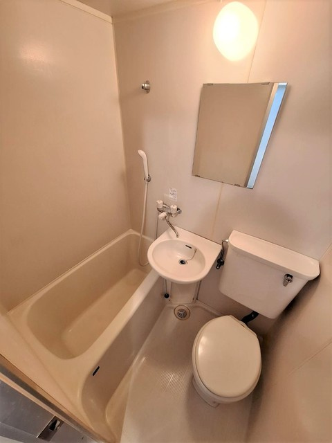 ヴェルデ篠原の浴室