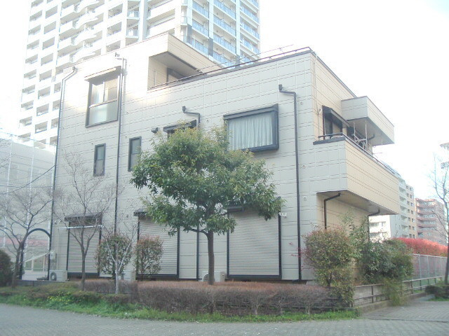 ベルマァーレ楠の外観|耐震耐火旭化成ヘーベルメゾン　南向き日当り良好