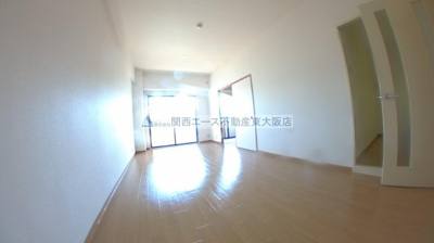 【居間・リビング】 | フローリッシュ北田