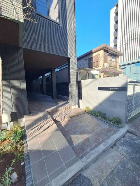 Ｔａｐｌａ　Ｓｈｉｎｋｏｙａｓｕのエントランス|新築2024年11月完成　耐震耐火の旭化成ヘーベルメゾン